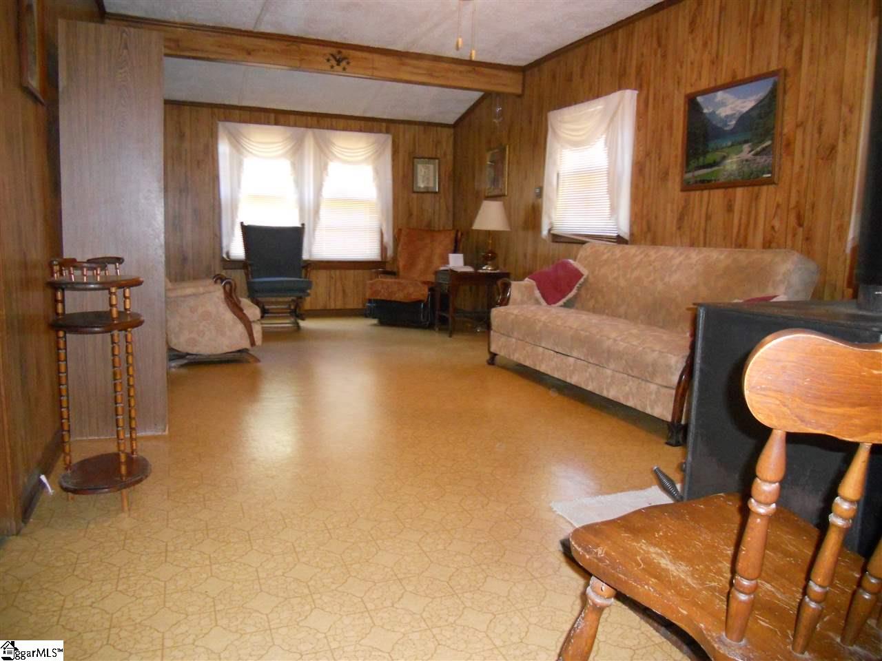 474 Johnson Road Easley, SC 29642 - Photo 7 of 36 Gallery Image 7