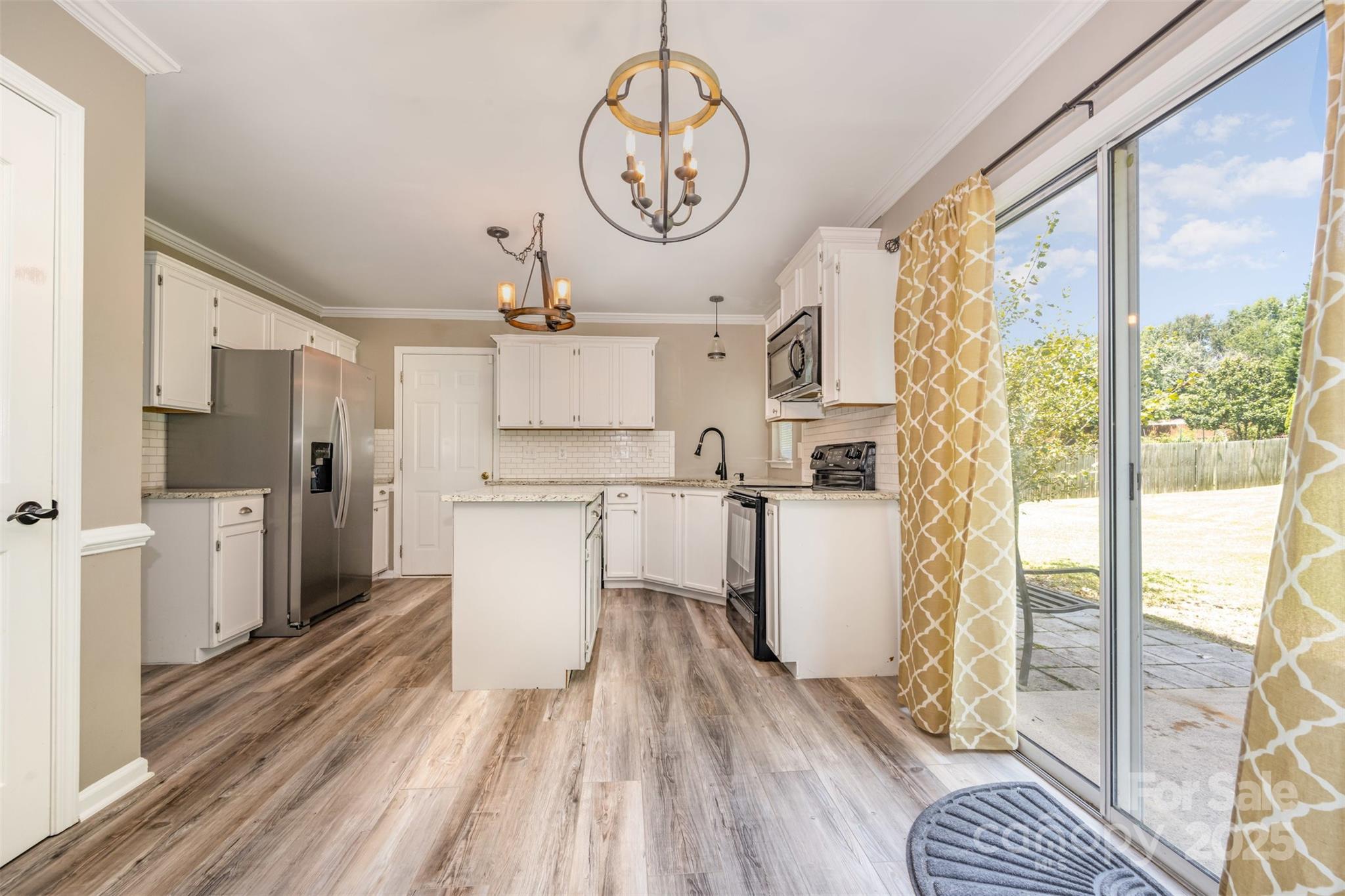 8127 Trotter Road Charlotte, NC 28216 - Photo 11 of 41 Gallery Image 11