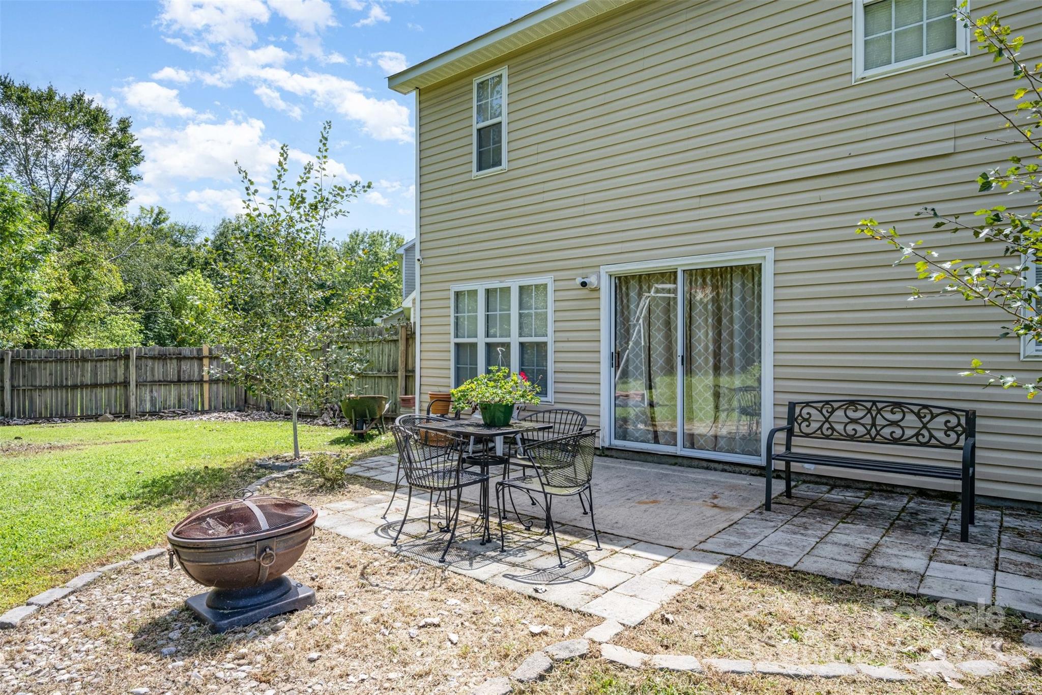 8127 Trotter Road Charlotte, NC 28216 - Photo 39 of 41 Gallery Image 39