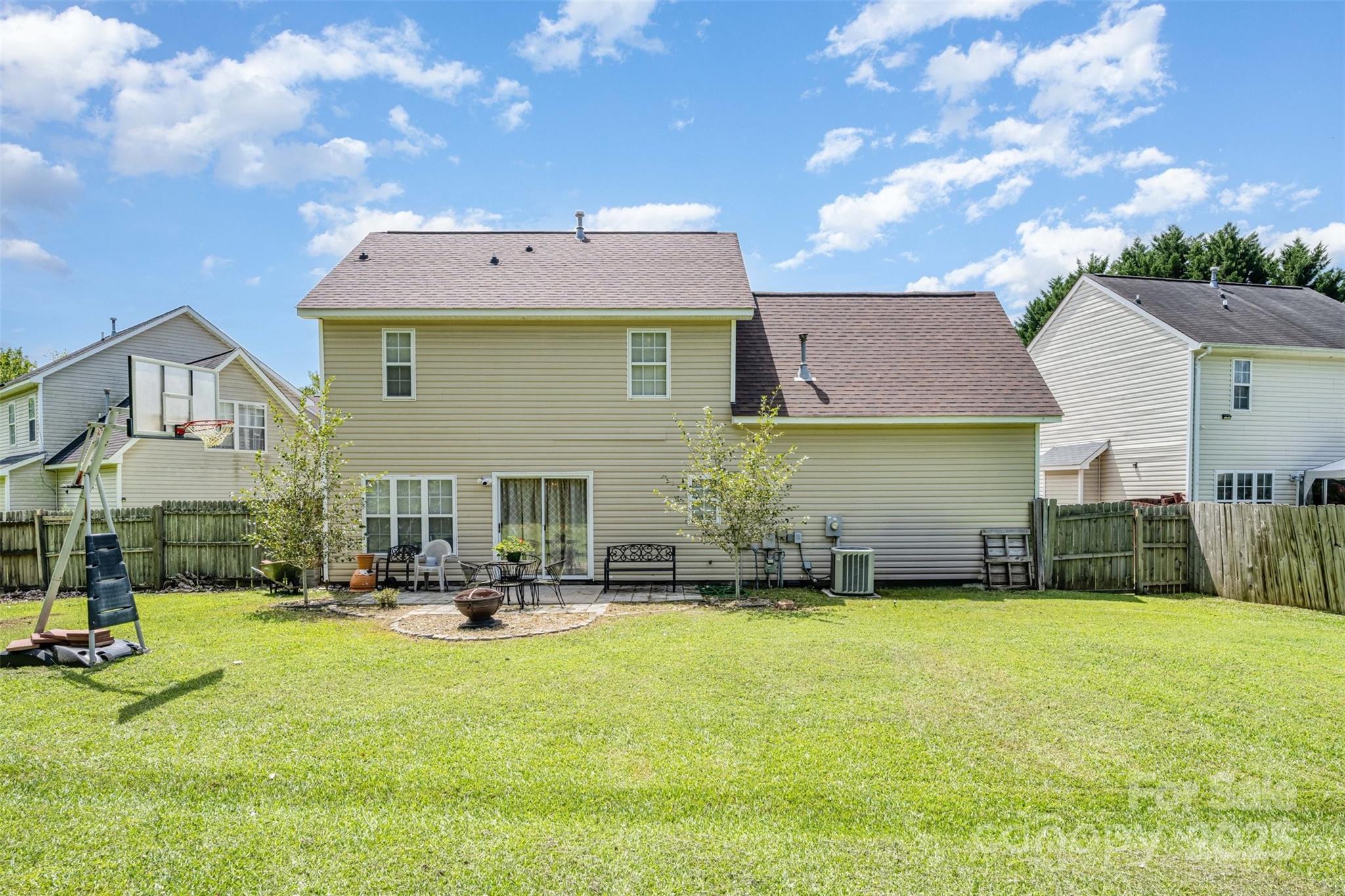 8127 Trotter Road Charlotte, NC 28216 - Photo 40 of 41 Gallery Image 40