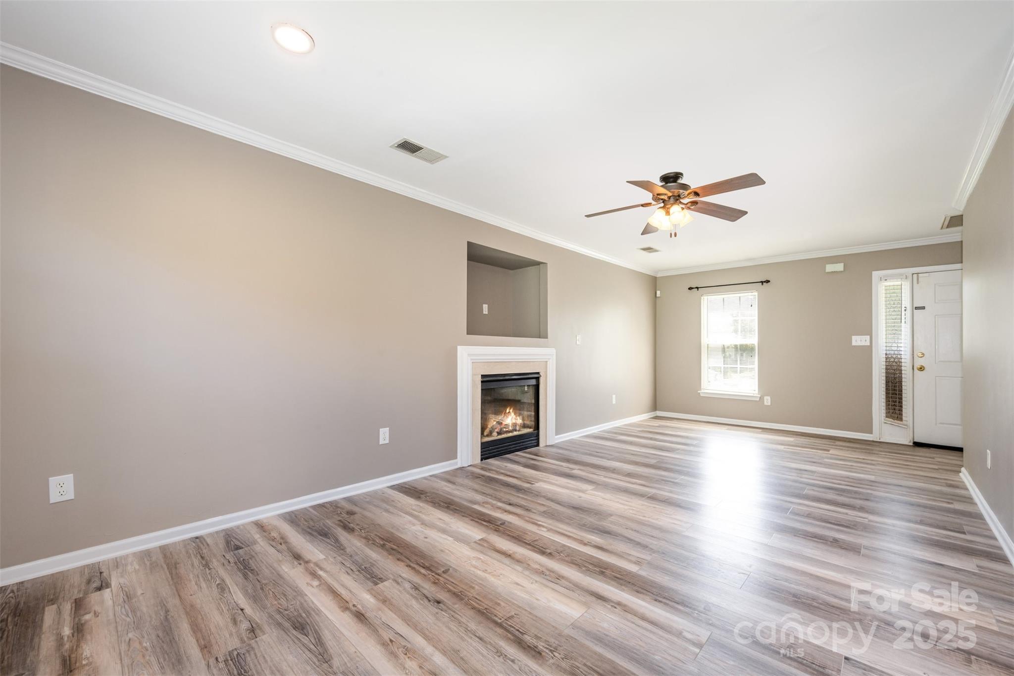 8127 Trotter Road Charlotte, NC 28216 - Photo 6 of 41 Gallery Image 6