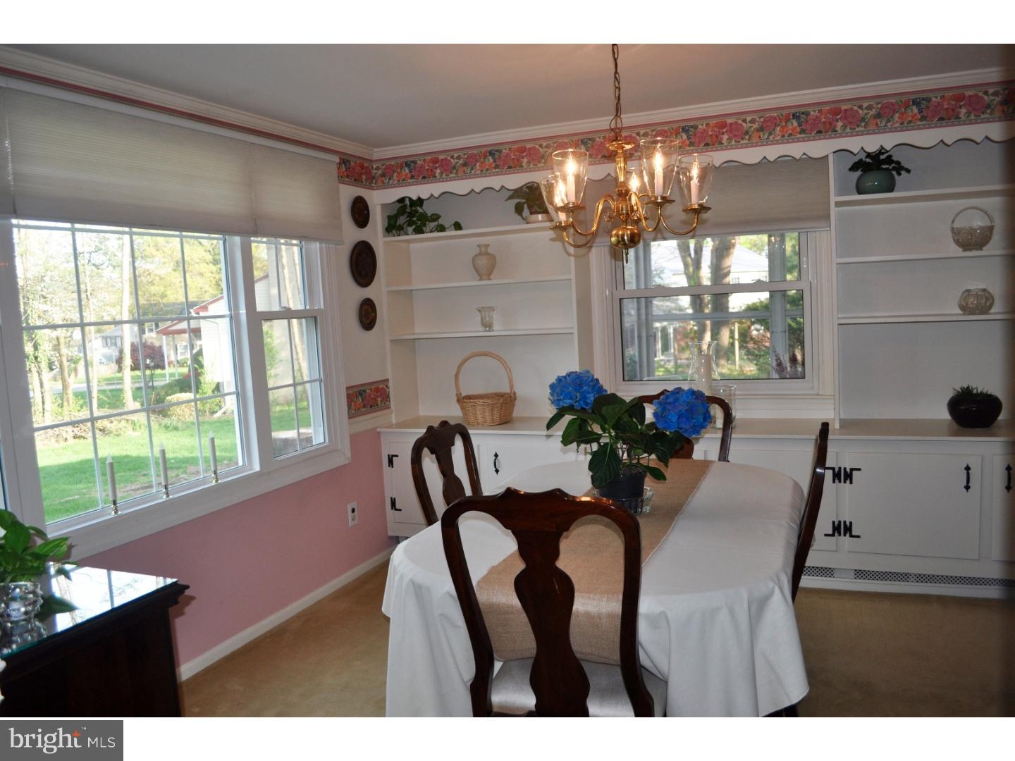 501 Beatty Road Springfield, PA 19064 - Photo 4 of 25 Dining Room