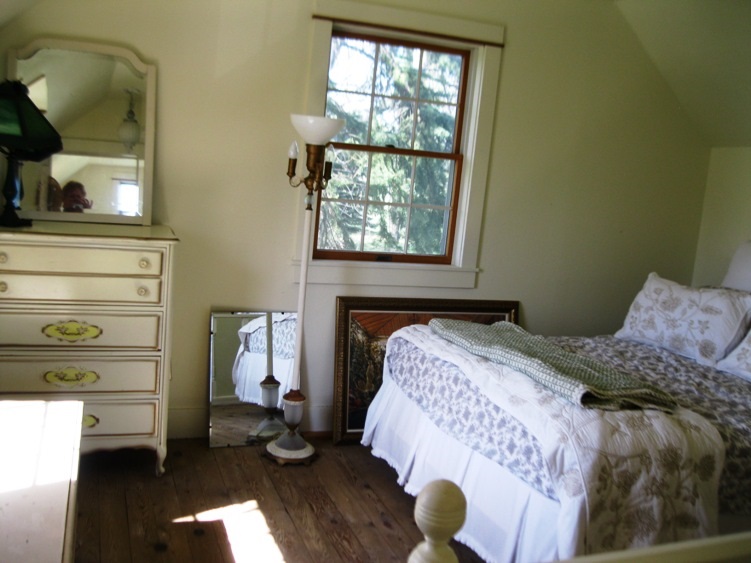 9376 Paige Road Alden, MI 49612 - Photo 26 of 48 1816483-25.JPG