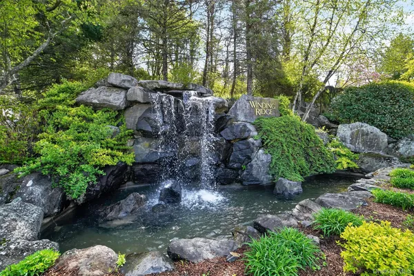 $7,500 | 107 Winding Ridge Road, Unit 107, White Plains, NY 10603