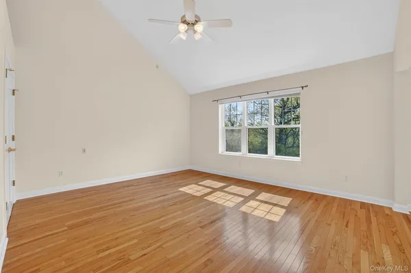 $7,500 | 107 Winding Ridge Road, Unit 107, White Plains, NY 10603