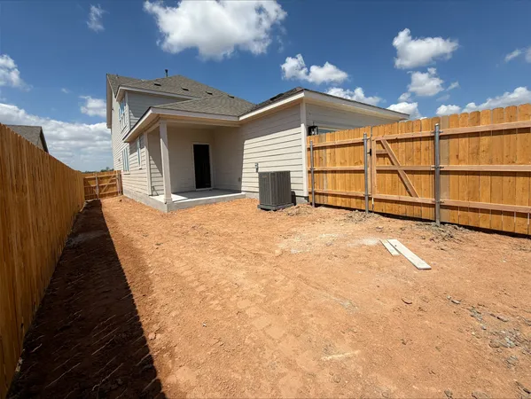 $349,990 | 13529 Muny Parkway, Elgin, TX 78621