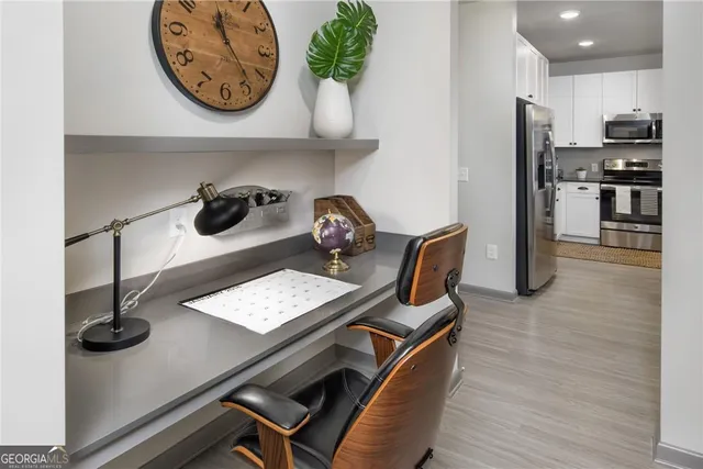 $1,976 | 6919 Peachtree Road, Unit 545, Atlanta, GA 30328