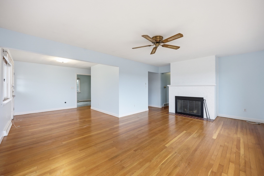 121 Rocky Hill Road Hadley, MA 01035 - Photo 12 of 41