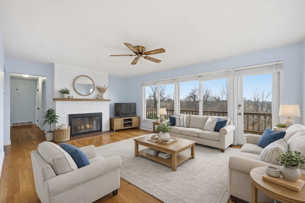 121 Rocky Hill Road Hadley, MA 01035 - Photo 15 of 41