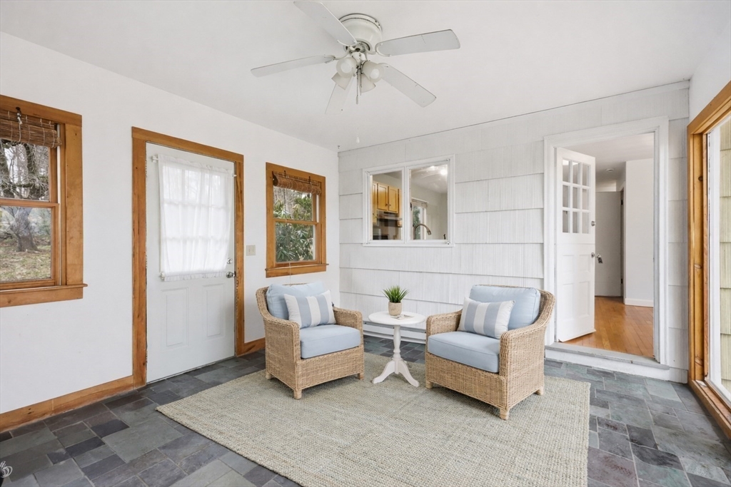 121 Rocky Hill Road Hadley, MA 01035 - Photo 5 of 41