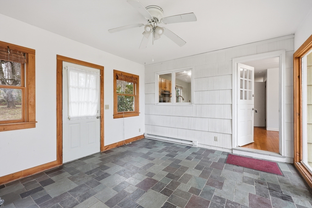 121 Rocky Hill Road Hadley, MA 01035 - Photo 6 of 41