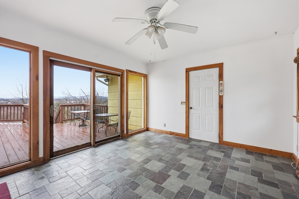 121 Rocky Hill Road Hadley, MA 01035 - Photo 7 of 41