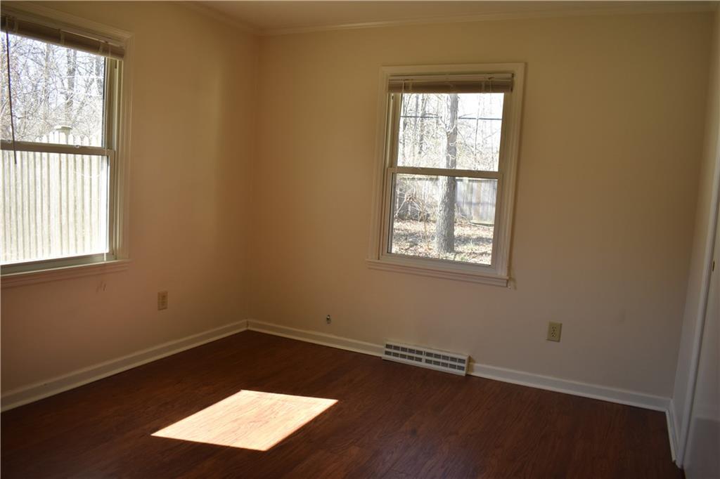 4212 Melbourne Road Indianapolis, IN 46228 - Photo 13 of 24 Gallery Image 13