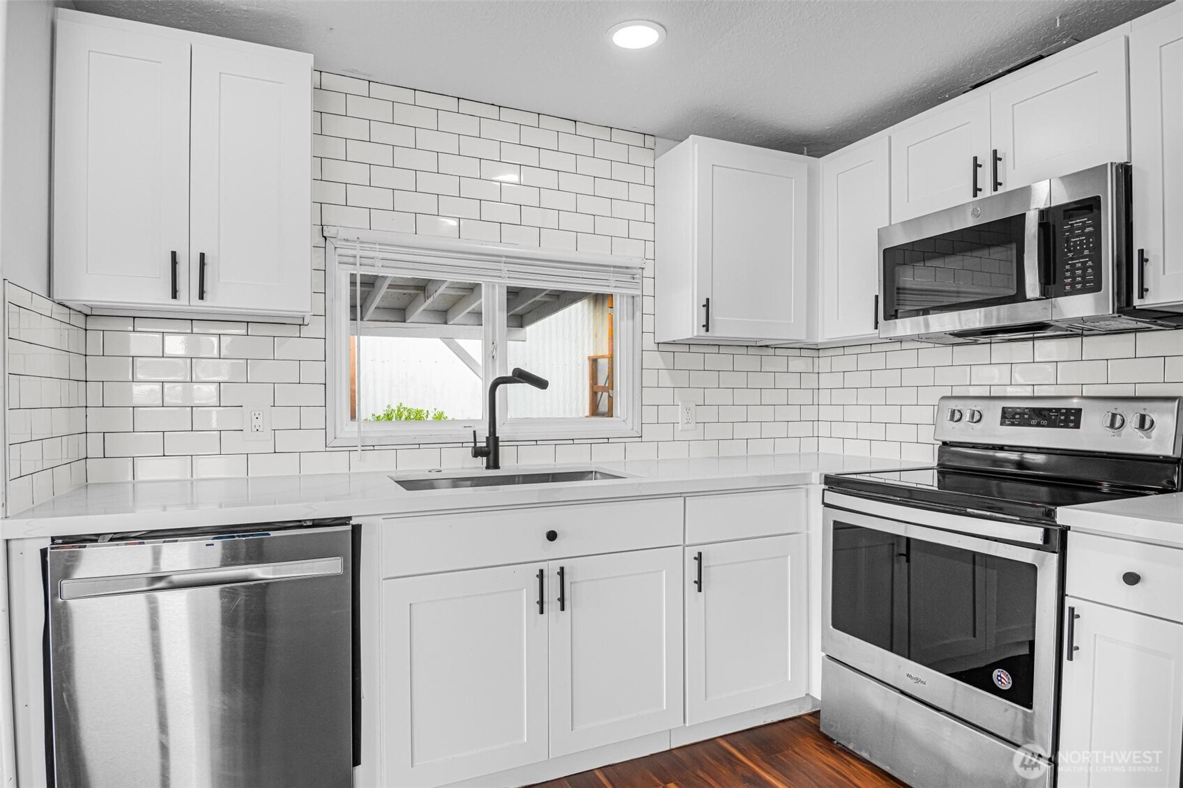 23708 Locust Way, Unit 35 Bothell, WA 98021 - Photo 12 of 20