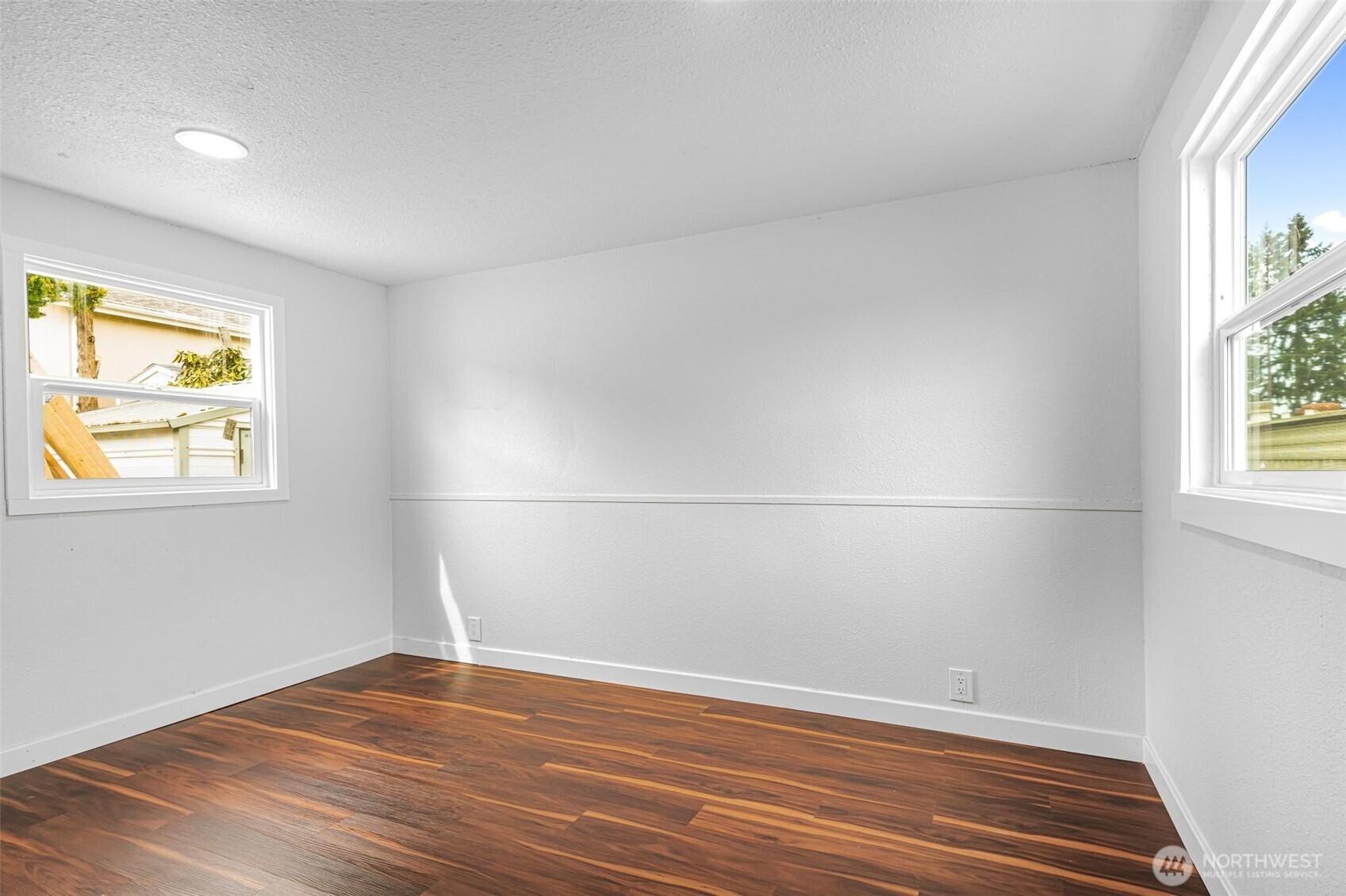 23708 Locust Way, Unit 35 Bothell, WA 98021 - Photo 18 of 20