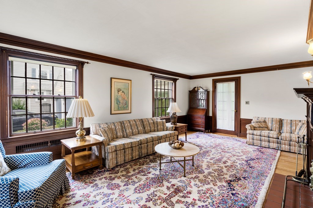 190 Lewis Road Belmont, MA 02478 - Photo 3 of 30 Gallery Image 3