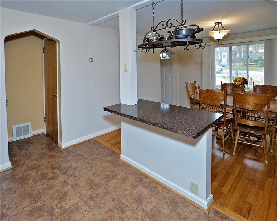 6409 Verona Road Verona, PA 15147 - Photo 5 of 21 Breakfast bar