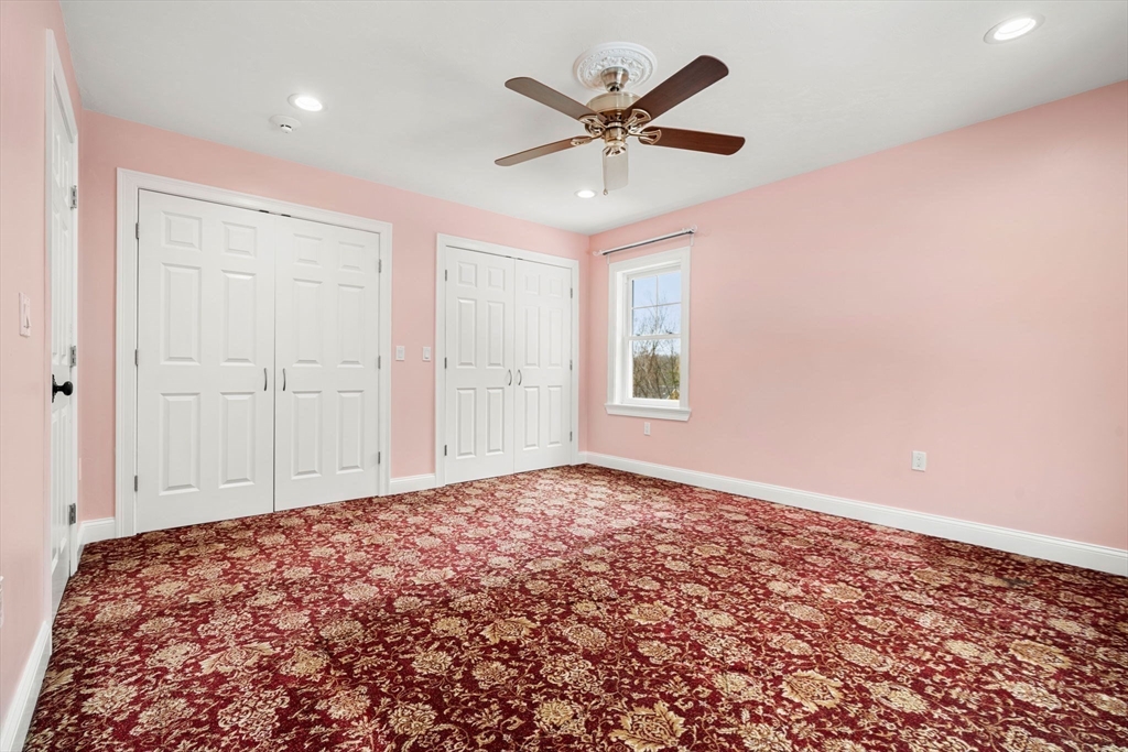 98 R Walnut Street Shrewsbury, MA 01545 - Photo 28 of 42