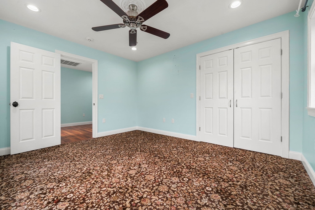 98 R Walnut Street Shrewsbury, MA 01545 - Photo 34 of 42