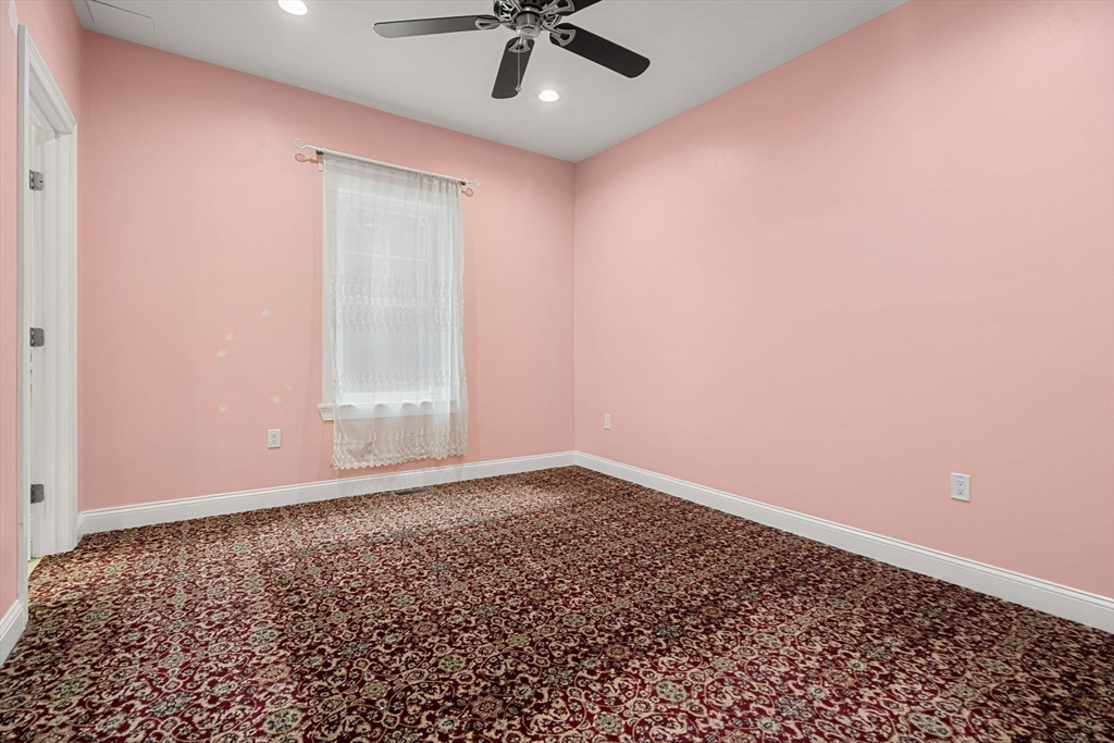 98 R Walnut Street Shrewsbury, MA 01545 - Photo 35 of 42