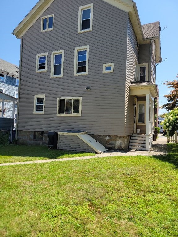 57 Whipple Street Fall River, MA 02721 - Photo 4 of 26 Gallery Image 4