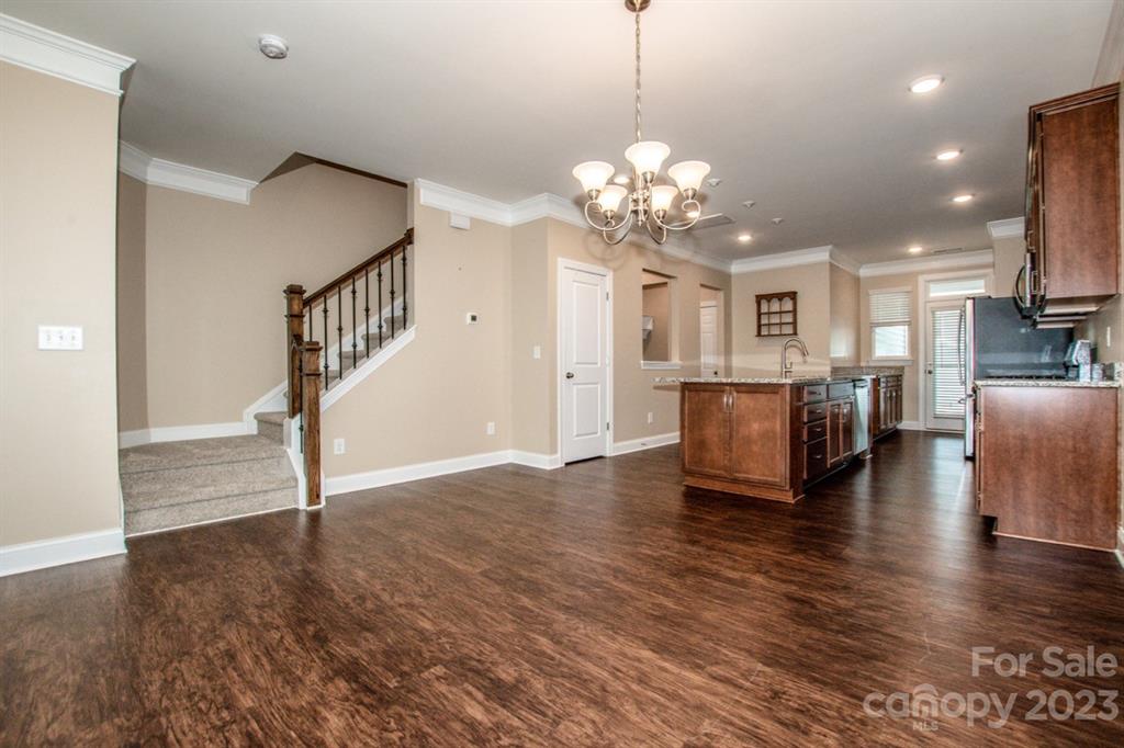 202 Waterlynn Ridge Road, Unit E Mooresville, NC 28117 - Photo 5 of 27 Gallery Image 5