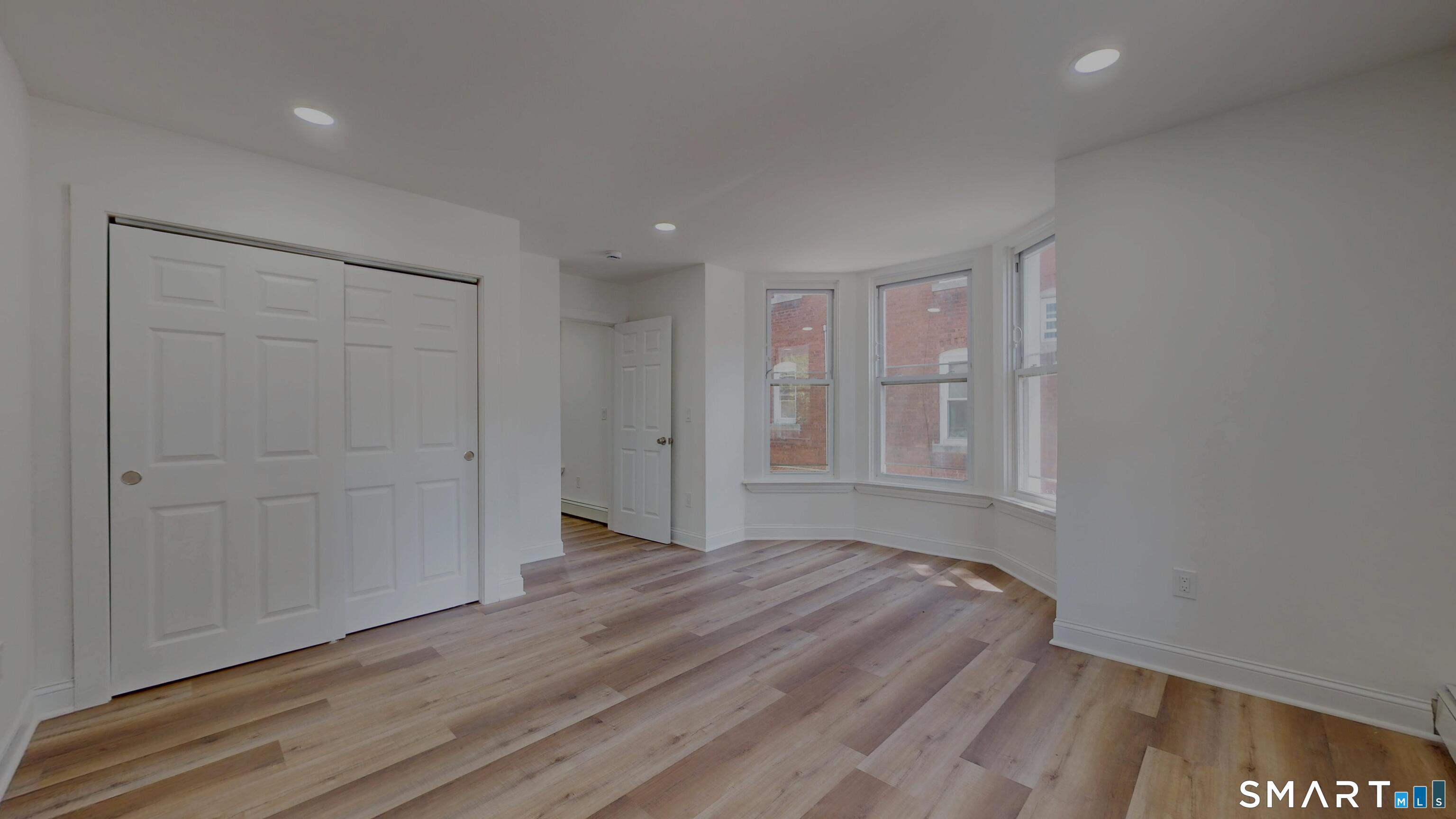 24 Bond Street Hartford, CT 06114 - Photo 21 of 24