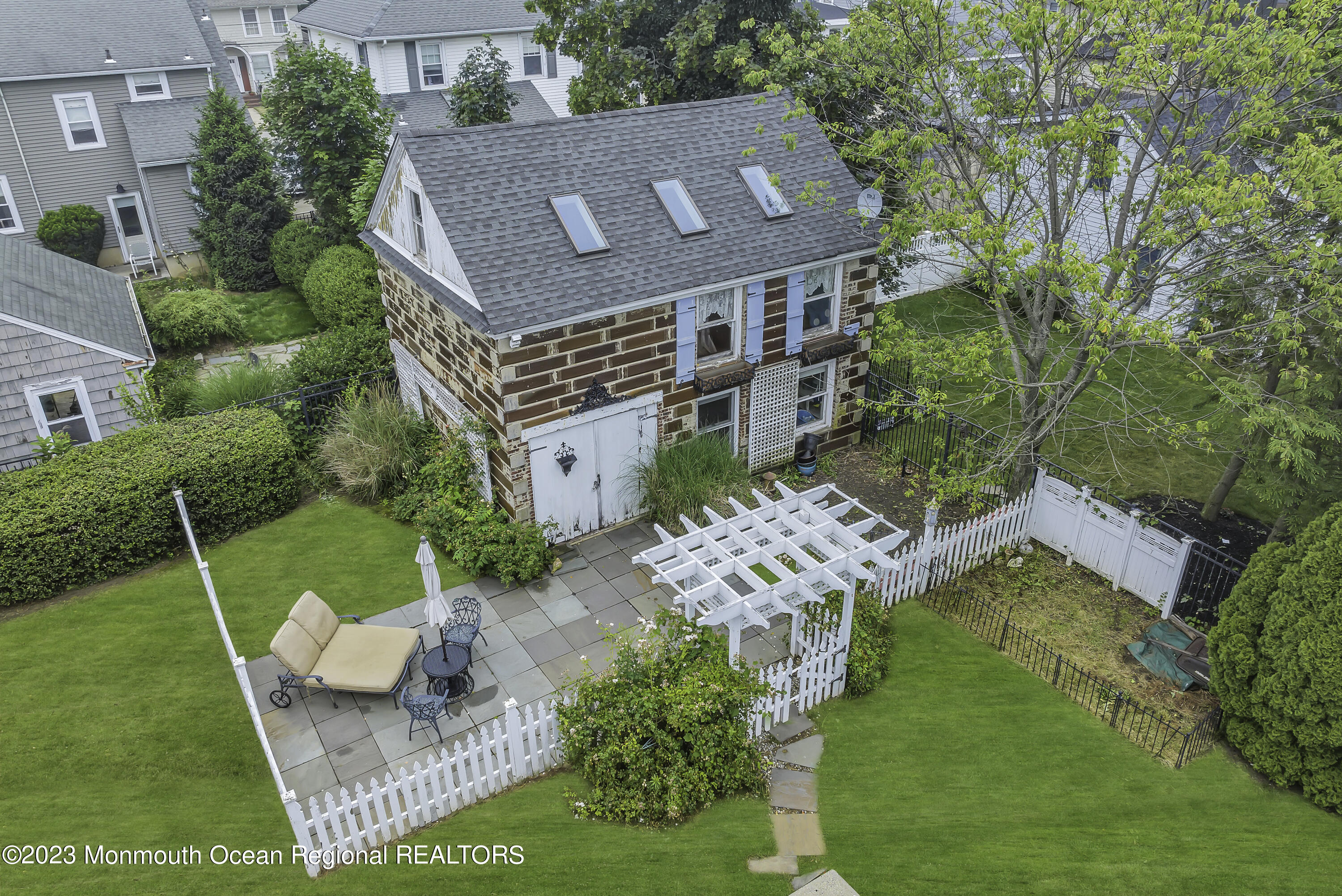 30 Irving Place Red Bank, NJ 07701 - Photo 4 of 63 30 Irving Pl Red Bank