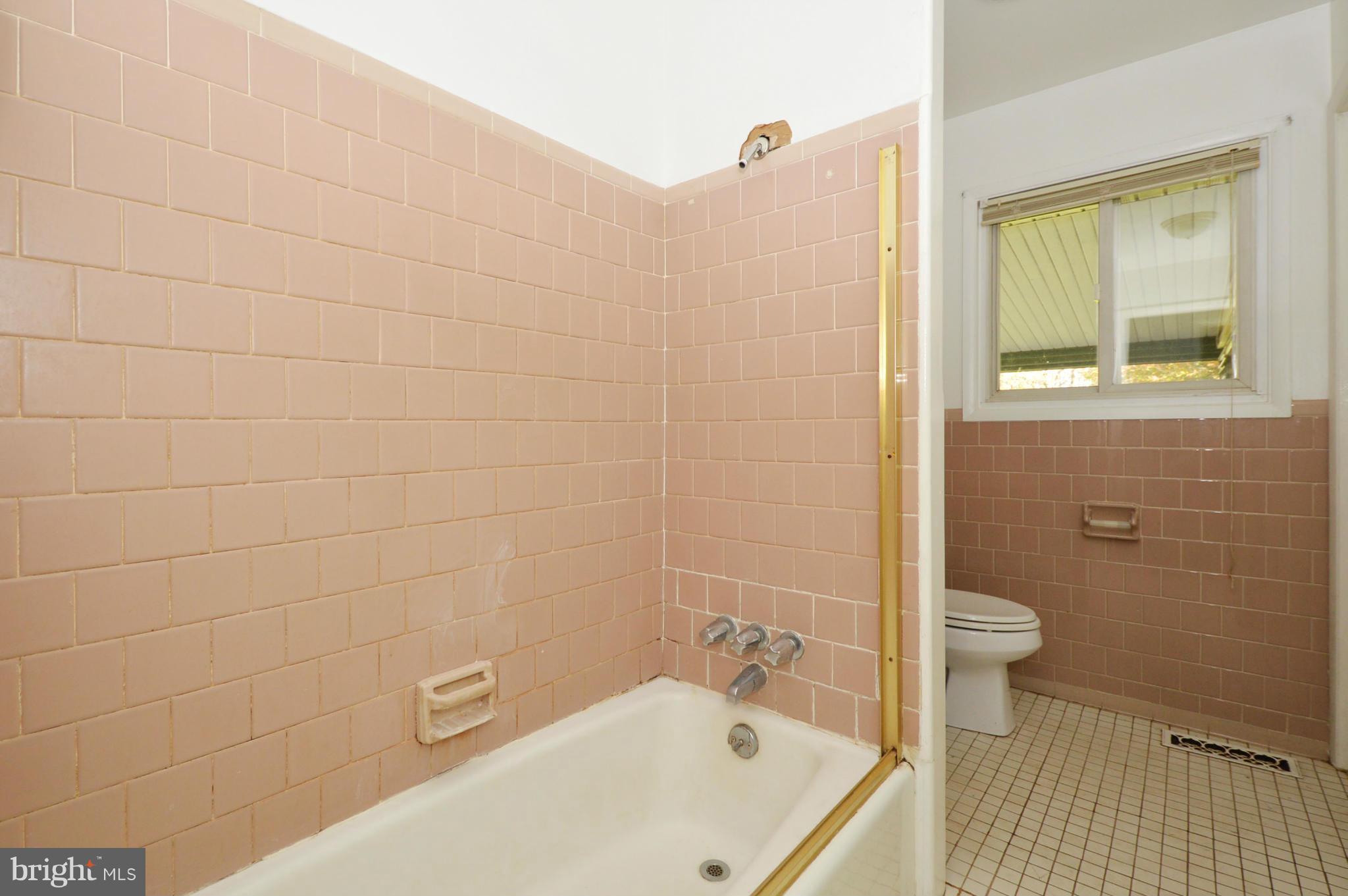 1521 Carsins Run Road Aberdeen, MD 21001 - Photo 12 of 30 Bath