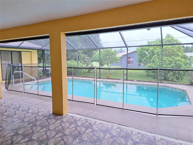 a view of a livingroom with furniture