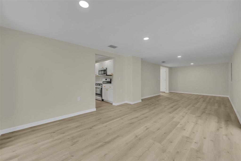 31201 Merry Road Tavares, FL 32778 - Photo 14 of 40