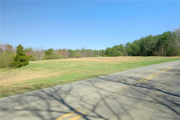 $179,900 | 1-2 Flat Rock Road, Pinnacle, NC 27043