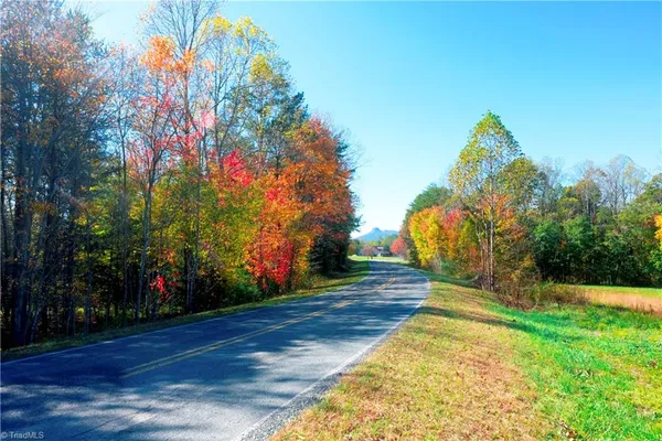$179,900 | 1-2 Flat Rock Road, Pinnacle, NC 27043