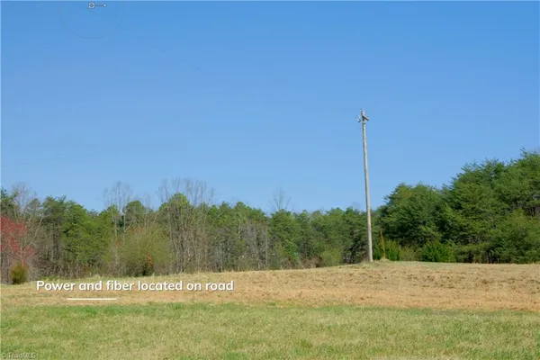 $179,900 | 1-2 Flat Rock Road, Pinnacle, NC 27043