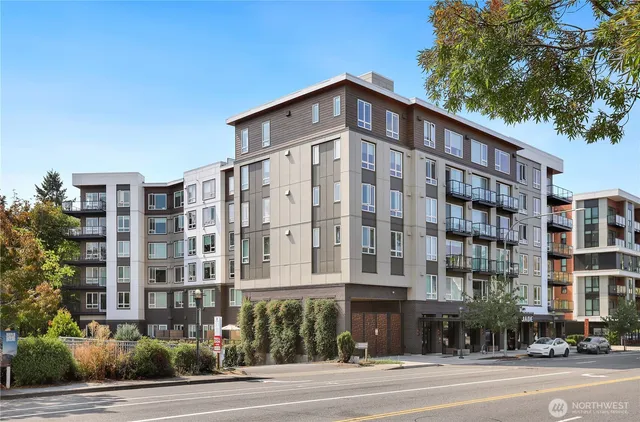 $450,000 | 11903 Northeast 128th Street, Unit 204, Kirkland, WA 98034