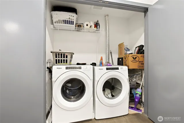 $450,000 | 11903 Northeast 128th Street, Unit 204, Kirkland, WA 98034