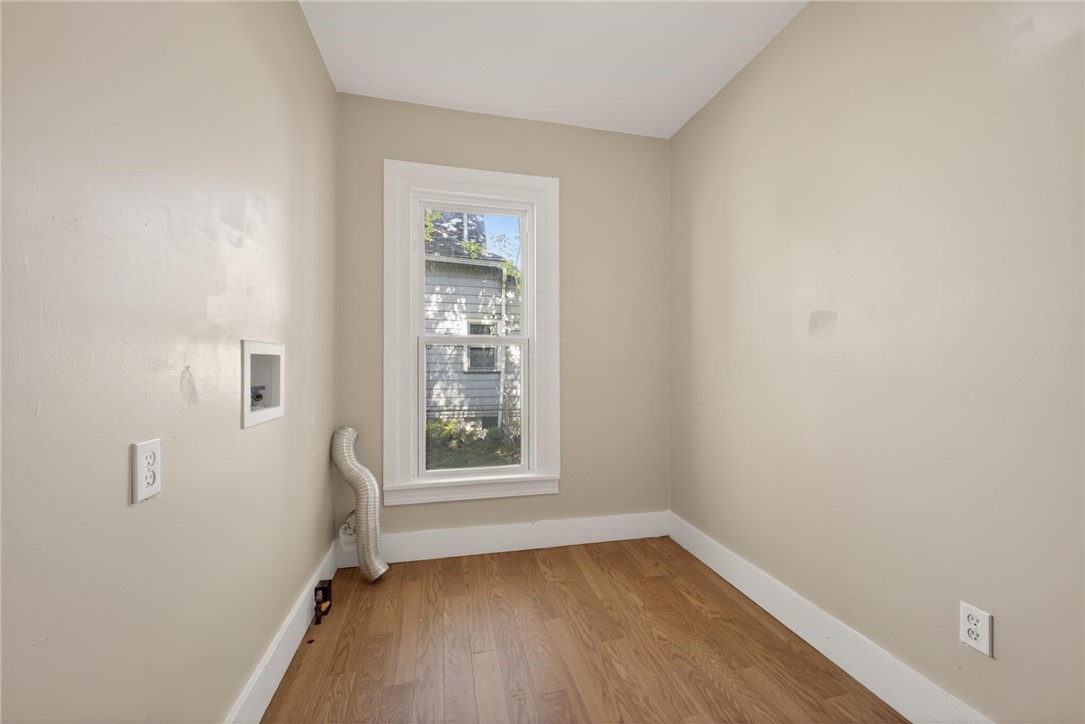 28 Upton Place Rochester, NY 14612 - Photo 22 of 29