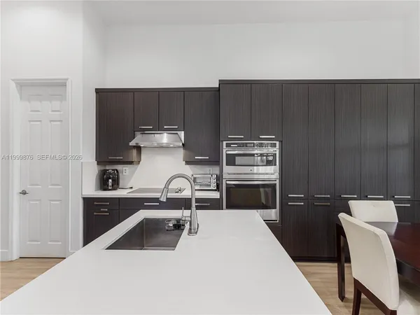 $6,199 | 11339 Northwest 71st Street, Unit 11339, Doral, FL 33178