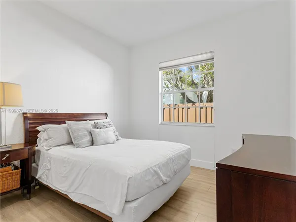 $6,199 | 11339 Northwest 71st Street, Unit 11339, Doral, FL 33178