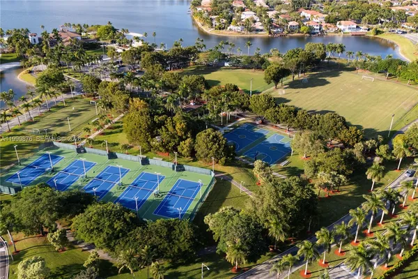 $6,199 | 11339 Northwest 71st Street, Unit 11339, Doral, FL 33178