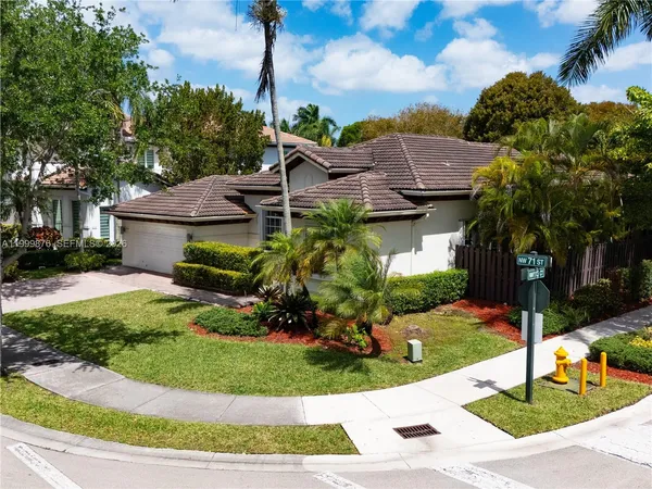 $6,199 | 11339 Northwest 71st Street, Unit 11339, Doral, FL 33178