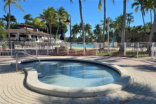 $6,199 | 11339 Northwest 71st Street, Unit 11339, Doral, FL 33178