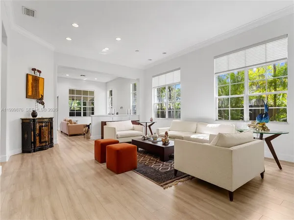 $6,199 | 11339 Northwest 71st Street, Unit 11339, Doral, FL 33178