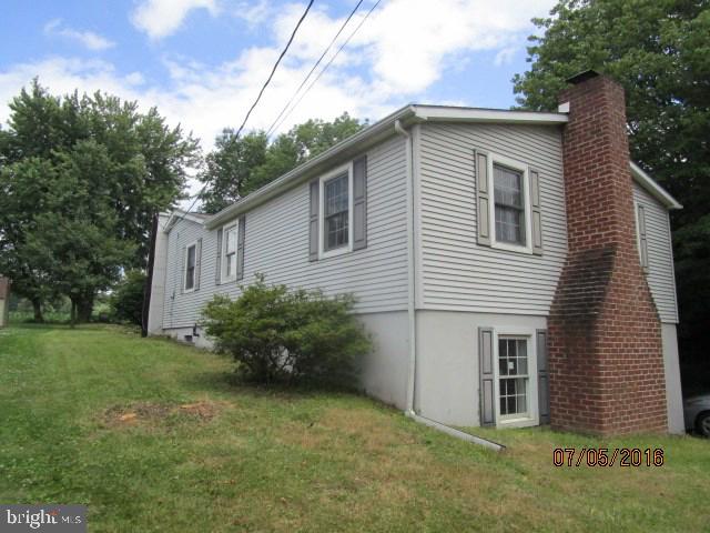 1213 North River Road Halifax, PA 17032 - Photo 3 of 25 Gallery Image 3