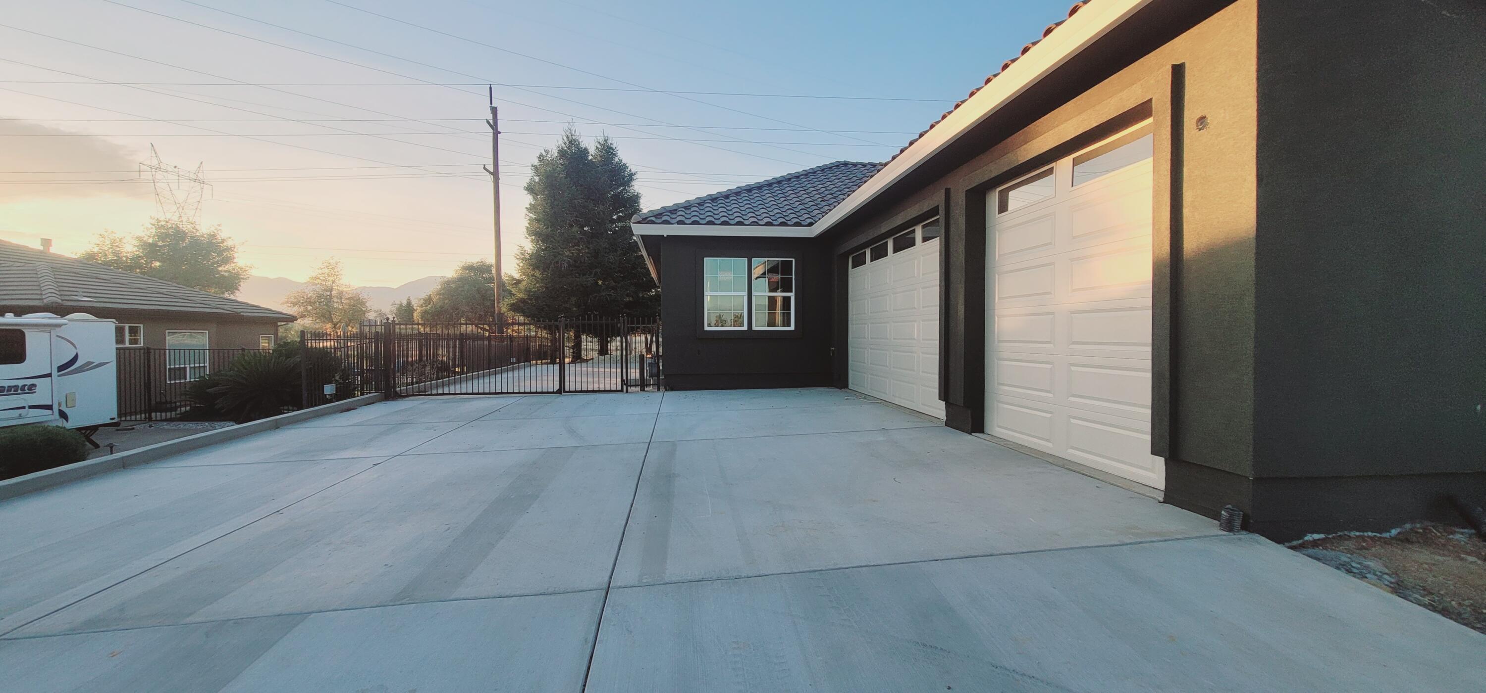 910 Santa Cruz Drive Redding, CA 96003 - Photo 18 of 28 a view of a house with a street