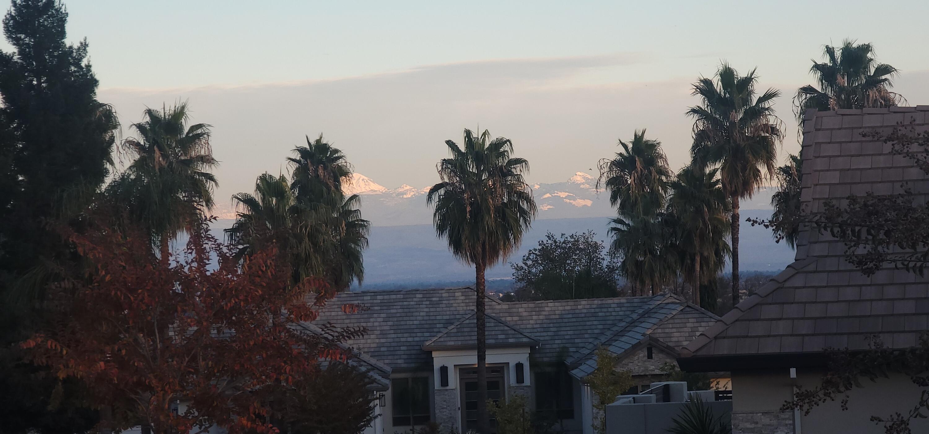 910 Santa Cruz Drive Redding, CA 96003 - Photo 20 of 28 a view of a backyard