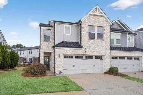 $375,000 | 830 Ironhorse Lane Southwest, Mableton, GA 30126