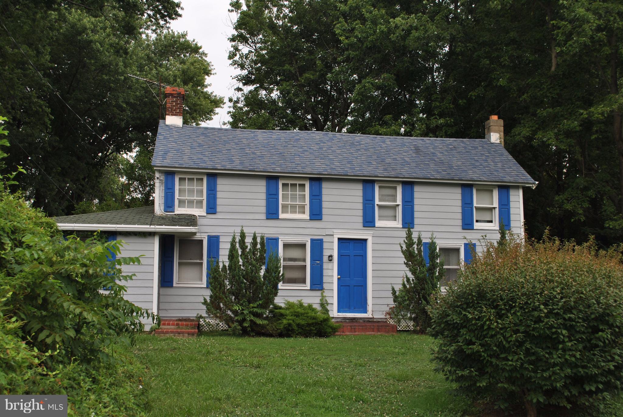Exterior (Front)