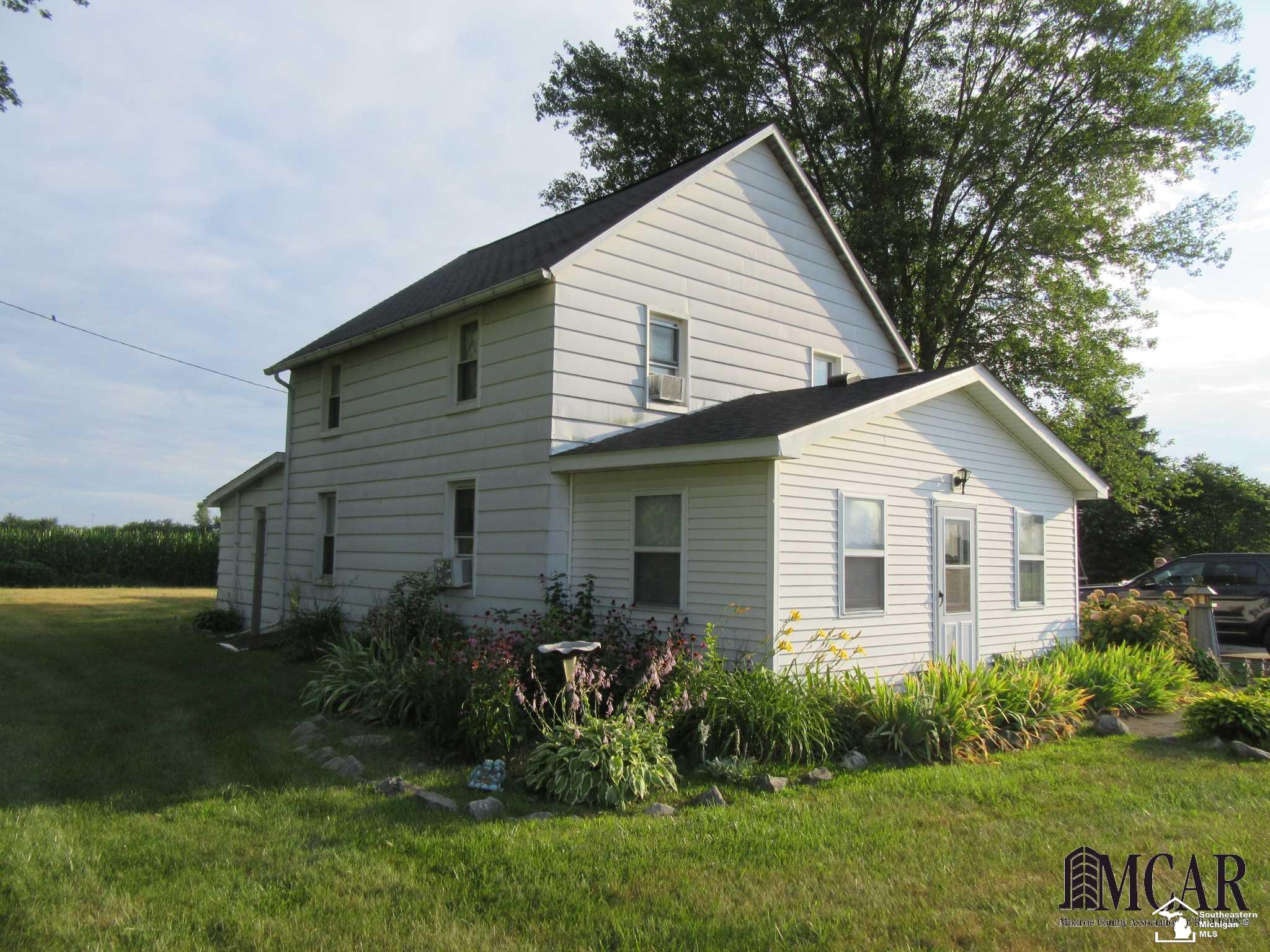 11809 Trost Road Dundee, MI 48131 - Photo 2 of 24 Gallery Image 2