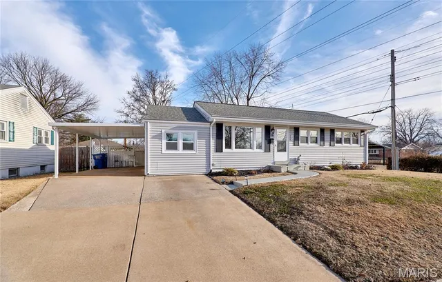 $228,000 | 525 Mullanphy Road, Florissant, MO 63031